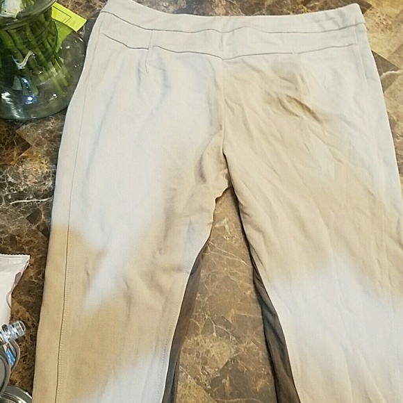 BCBGMAXAZRIA women's breeches pants - Picture 3 of 4